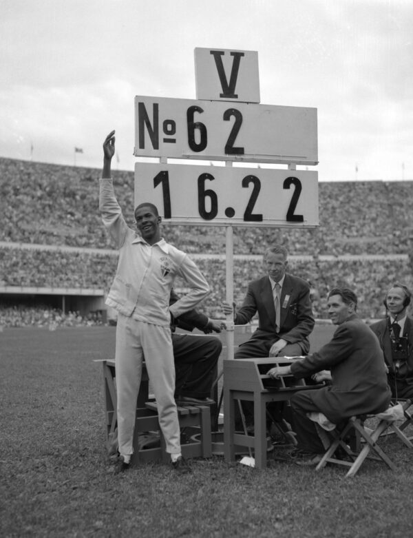 Adhemar Ferreira da Silva Helsingin olympialaisissa 1952.-0