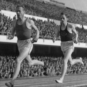 Viljo Heino ja Gunder Hägg 5000 metrillä SM-kisoissa 1944-0