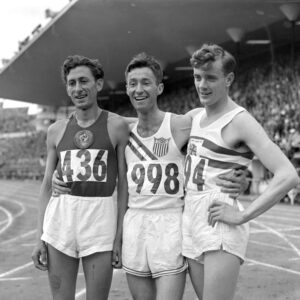 Vladimir Kazantsev, Horace Ashenfelter ja John Disley Helsingin olympialaisissa 1952-0