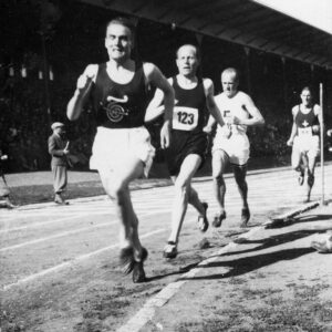 Paavo Nurmi voittaa viimeisen Suomen mestaruutensa 1933-0