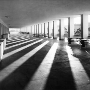 Helsingin Olympiastadionin pääkatsomon kävelyhalli 1940-0