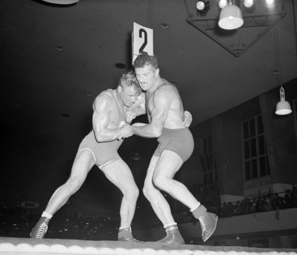 Kelpo Gröndahl ja Salva Tsihladze Helsingin olympialaisissa 1952-0