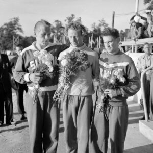 Miesten kajakkiyksiköiden 1000 metrin melonnan mitalistit Helsingin olympialaisissa 1952-0