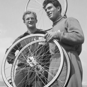 Russell Mockridge (AUS) ja Mario Morettini (ITA) Helsingin olympialaisissa 1952-0