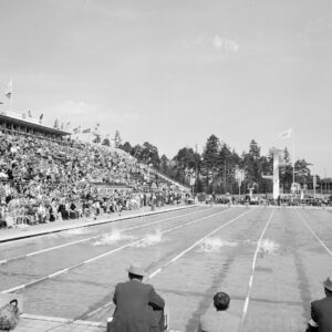 Uimastadion Helsingin olympialaisissa 1952-0