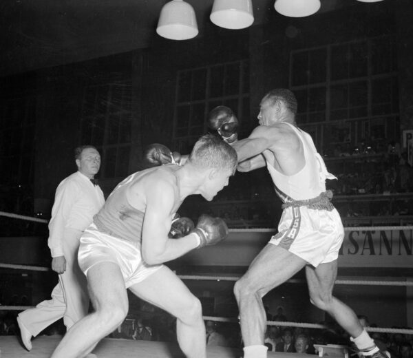Harry Siljander ja Norvel Lee Helsingin olympialaisissa 1952-0