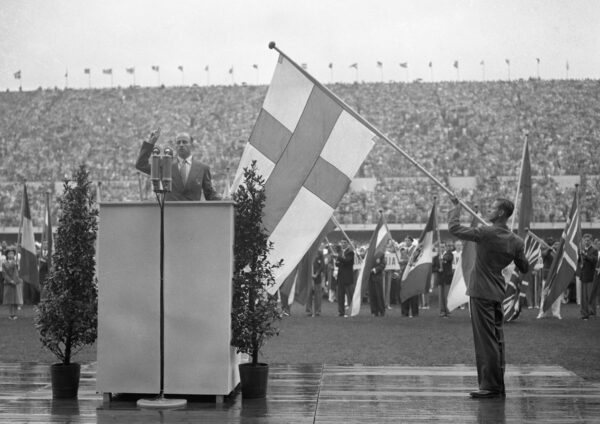 Heikki Savolainen ja Väinö Suvivuo Helsingin olympialaisissa 19.7.1952-0