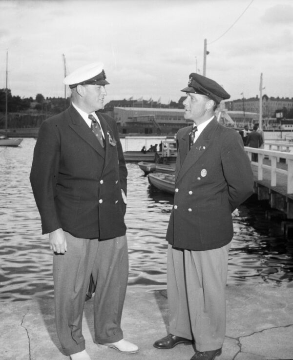 Norjan kruununprinssi Olav ja Thor Thorvaldsen Helsingin olympialaisissa 1952-0