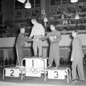 Jay Thomas Evans, Olle Anderberg ja Djahanbakhte Tovfighe Helsingin olympialaisissa 1952 -0