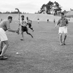 Maahockeyn loppuottelu Intia-Alankomaat Helsingin olympialaisissa 1952-0