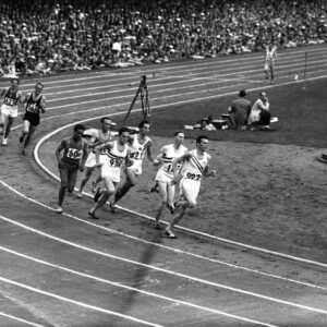 1500 m:n juoksun 4. alkuerä Helsingin olympialaisissa 1952-0