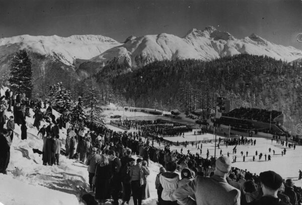 St. Moritzin olympialaisten avajaiset 1948-0
