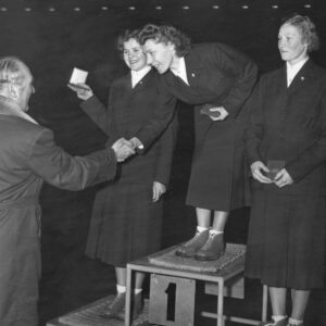 Mirja Hietamies, Lydia Wideman ja Siiri Rantanen Oslon olympialaisissa 1952-0