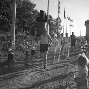 Soihdunkantaja Ville Pörhölä Torniossa 8.7.1952-0